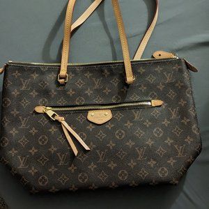 Louis Vuitton Iena Shoulder Bag